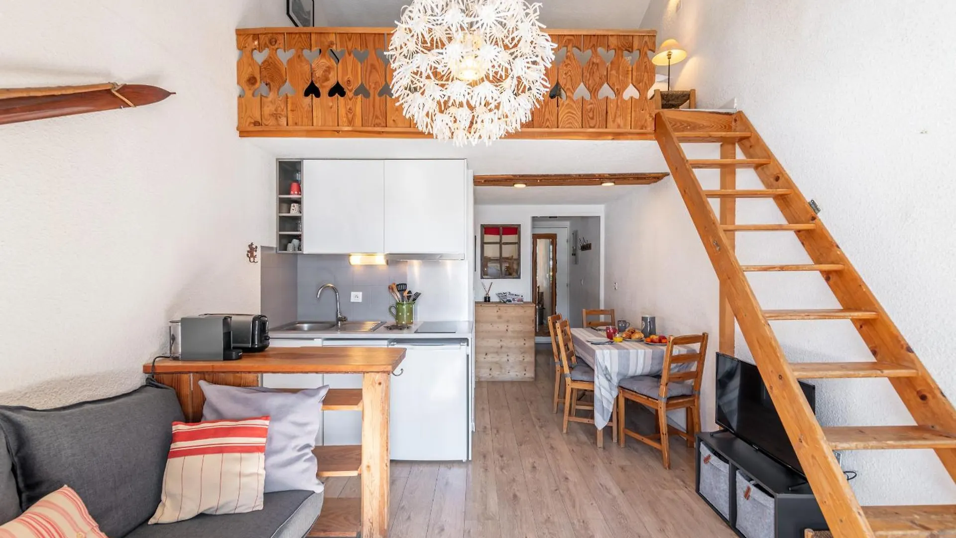 2 Pieces Duplex, Skis Aux Pieds, Balcon Tignes 0*,  France