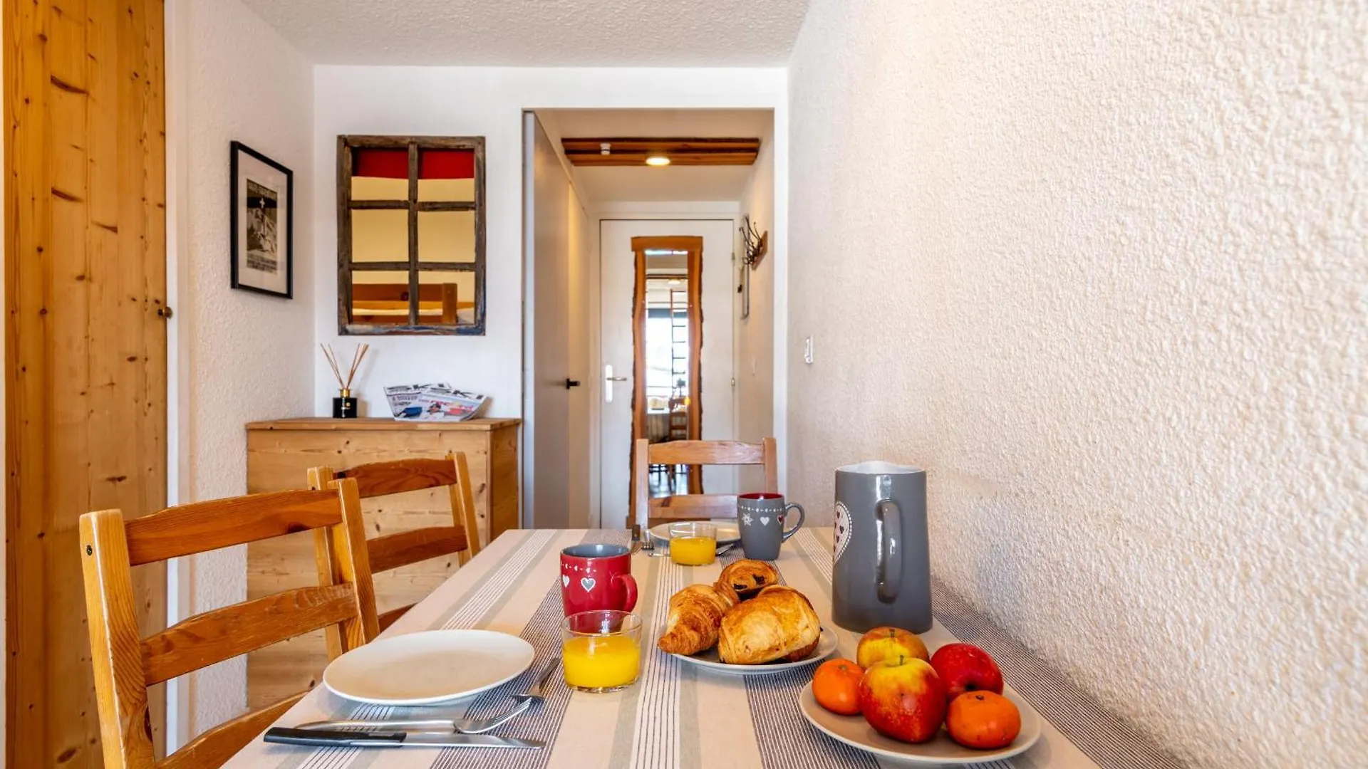 2 Pieces Duplex, Skis Aux Pieds, Balcon Tignes 0*,